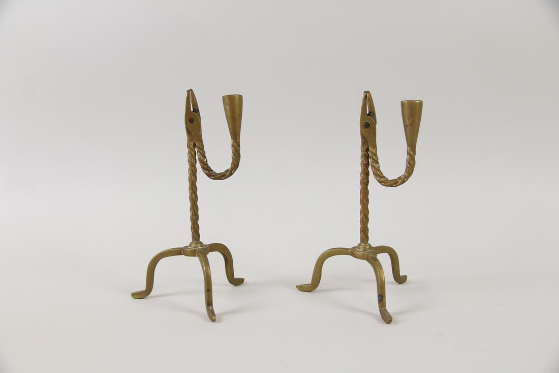 Pair of Primitive Brass Tabletop Nips, Rushlight Candle Holders (1 of 8)
