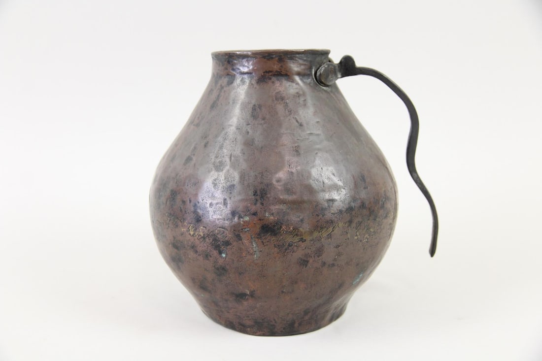 Hammered Copper Vessel, Jug with Wavy Handle (1 of 9)