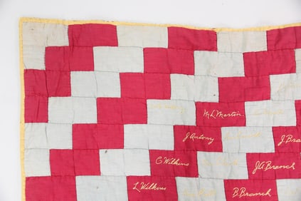 Folk Art Zig Zag Signature Quilt, Red & White Cotton