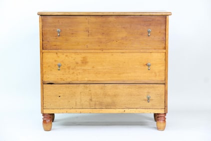 Primitive Wooden Blanket Chest w / Brass Teardrop Pulls