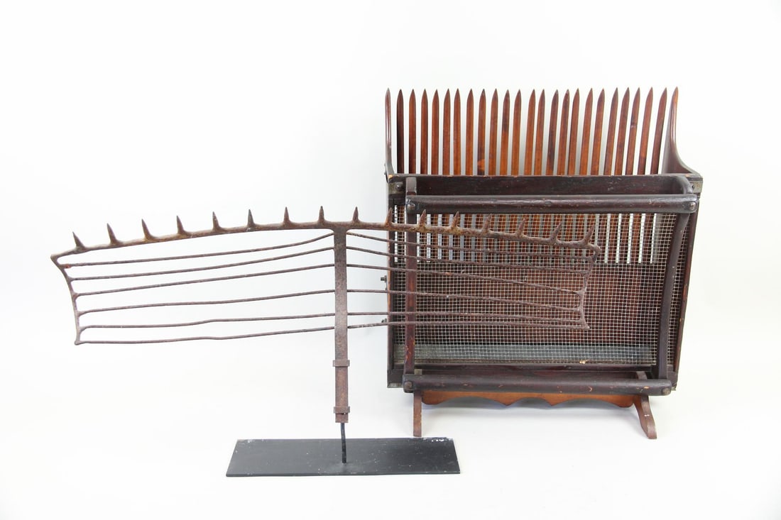 Two Sculptural Agricultural Items, Wooden Cranberry Scoop & Hay Rake Head (1 of 13)