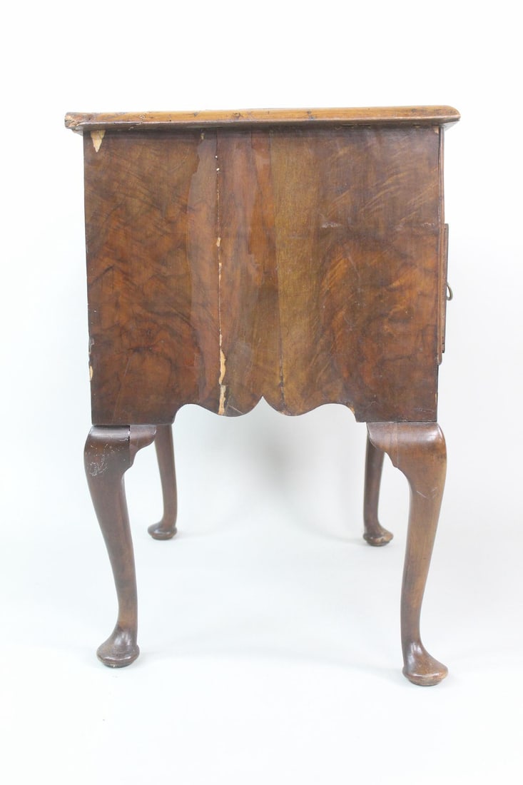 Queen Anne Lowboy Dressing Table - 10