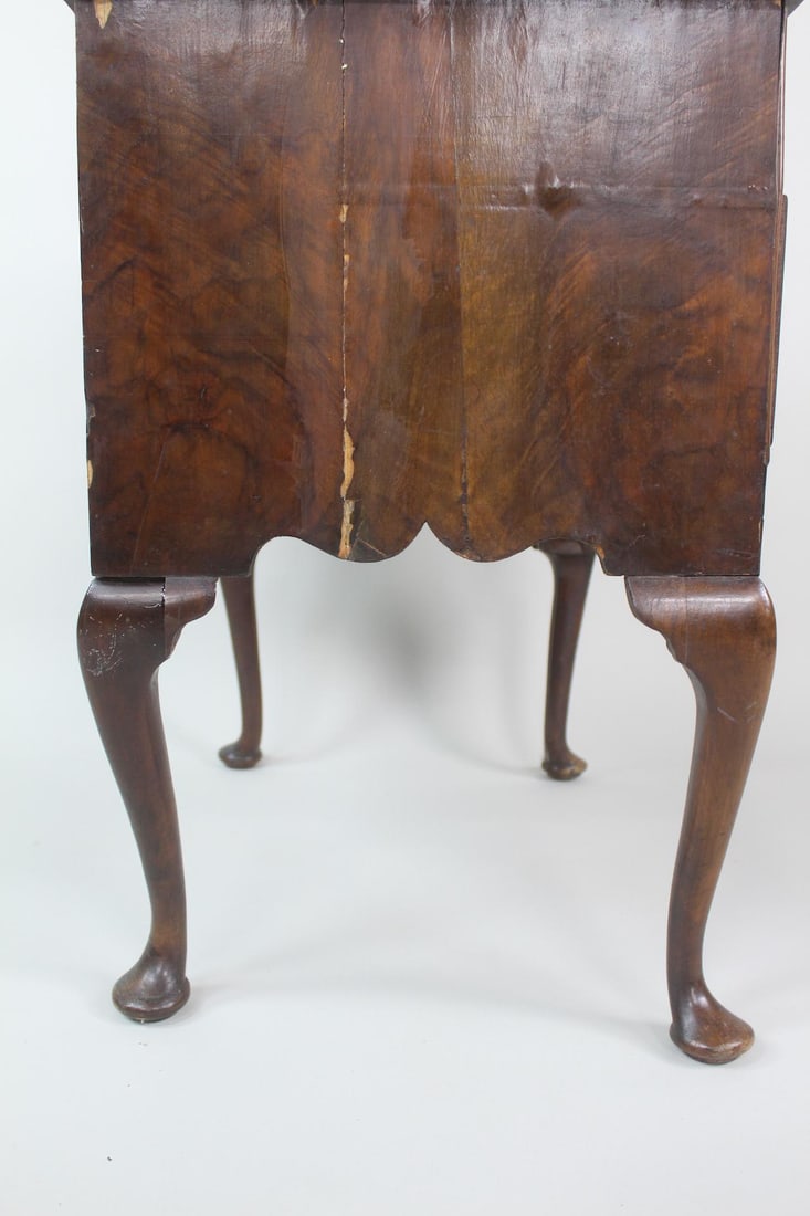 Queen Anne Lowboy Dressing Table - 11