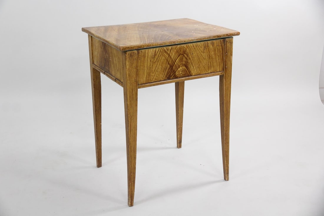 Primitive Faux Grain Painted Lift Top Dry Sink Stand (1 of 10)