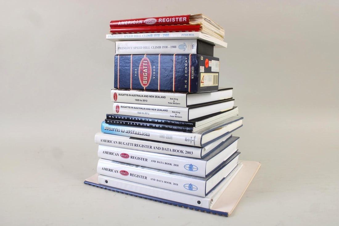 Lot of 15 Bugatti Car Books & VHS Tapes, Bugattis in Australia & New Zealand (1 of 16)