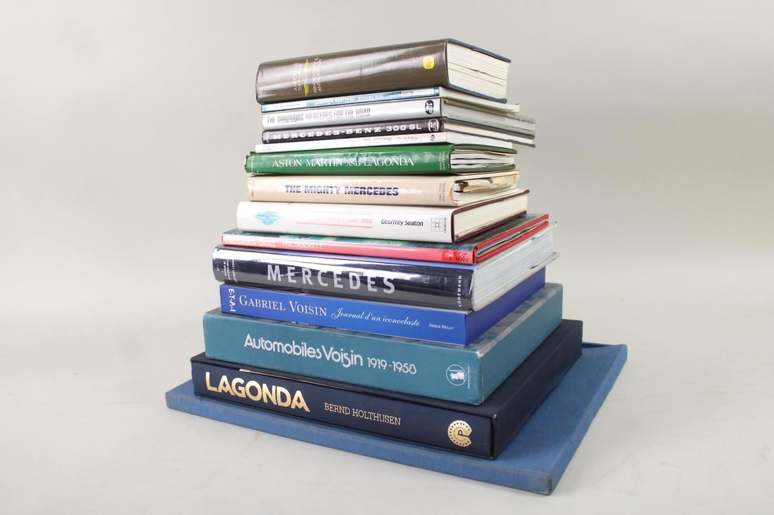 Lot of 14 Luxury Car Books, Lagonda, Mercedes-Benz, Aston Martin (1 of 18)