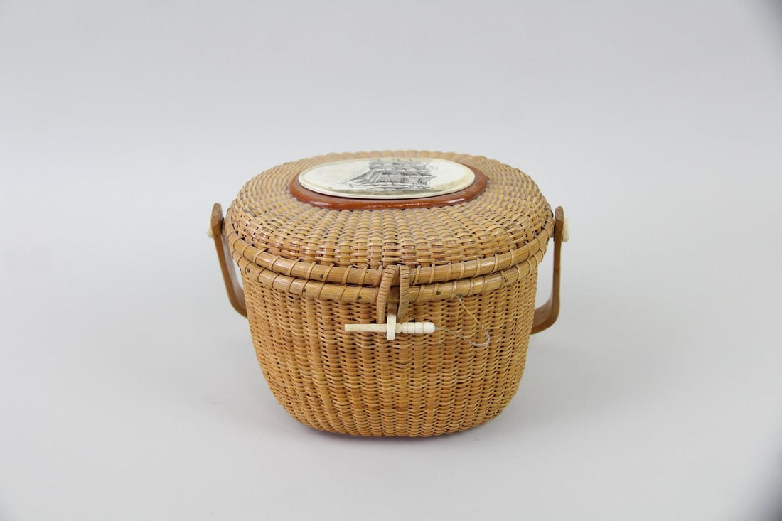 Nantucket Basket Purse, Clipper Ship Engraving (1 of 9)