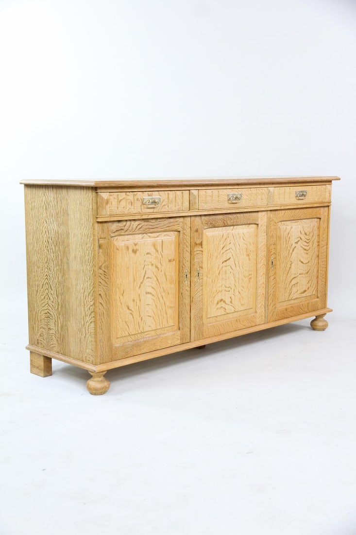 Danish Brutalist Oak Credenza, Henning Kjaernulf (1 of 16)