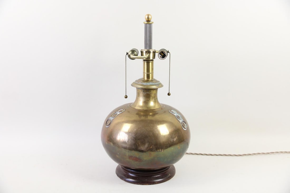 Mid-Century Modern Brass Urn Table Lamp (1 of 10)