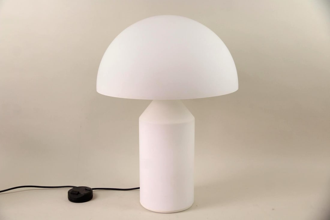 Large Atollo Table Lamp, Glass, by Vico Magistretti for Oluce (1 of 8)