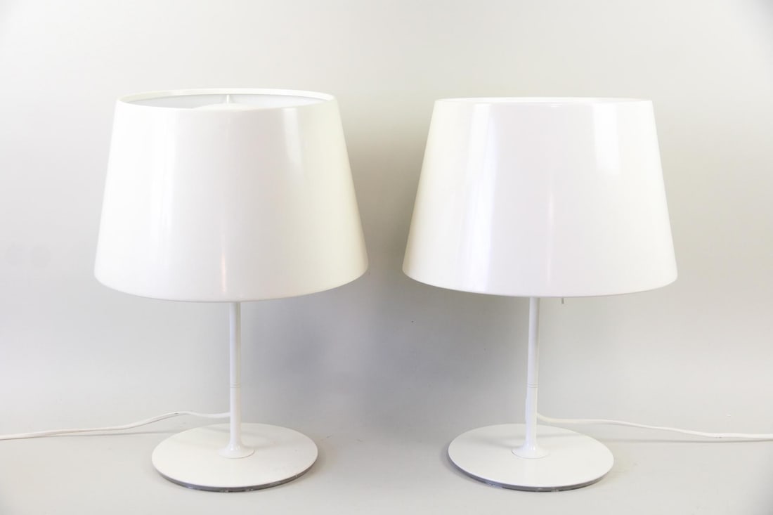 Pair of Ikea 'Kulla' Table Lamps, Christina Halskov & Hanne Dalsgaard: Pair of Ikea 'Kulla' Table Lamps, designed by Christina Halskov & Hanne Dalsgaard. The shades can lift off for transport. Nice clean white design. Dimensions are 21.75 in h x 15.5 in w x 15.5 in d.