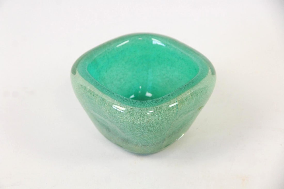 Carlo Scarpa for Venini Murano Glass Vase, Sommerso Bollicine: Carlo Scarpa for Venini Murano Glass Vase, Green, Sommerso Bollicine. A beautiful glass vase or bowl by Carlo Scarpa in aqua green glass with pierced air bubbles and gold flecks. Etched to the undersi