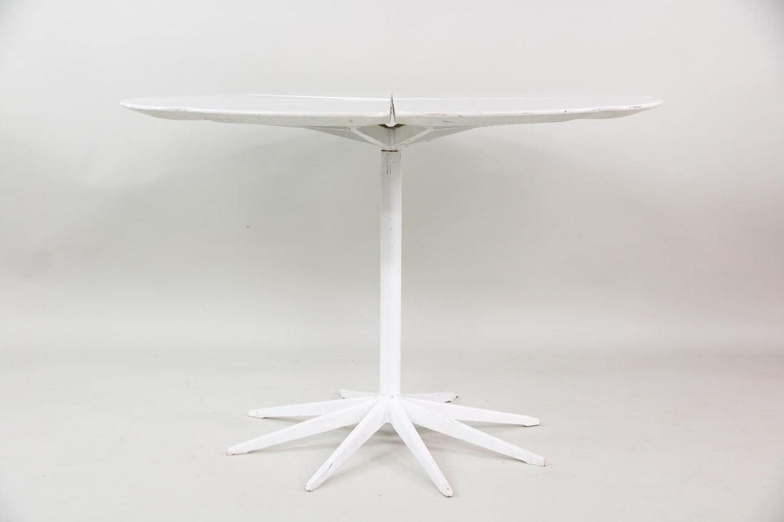 Richard Schultz for Knoll Petal Dining Table - 2