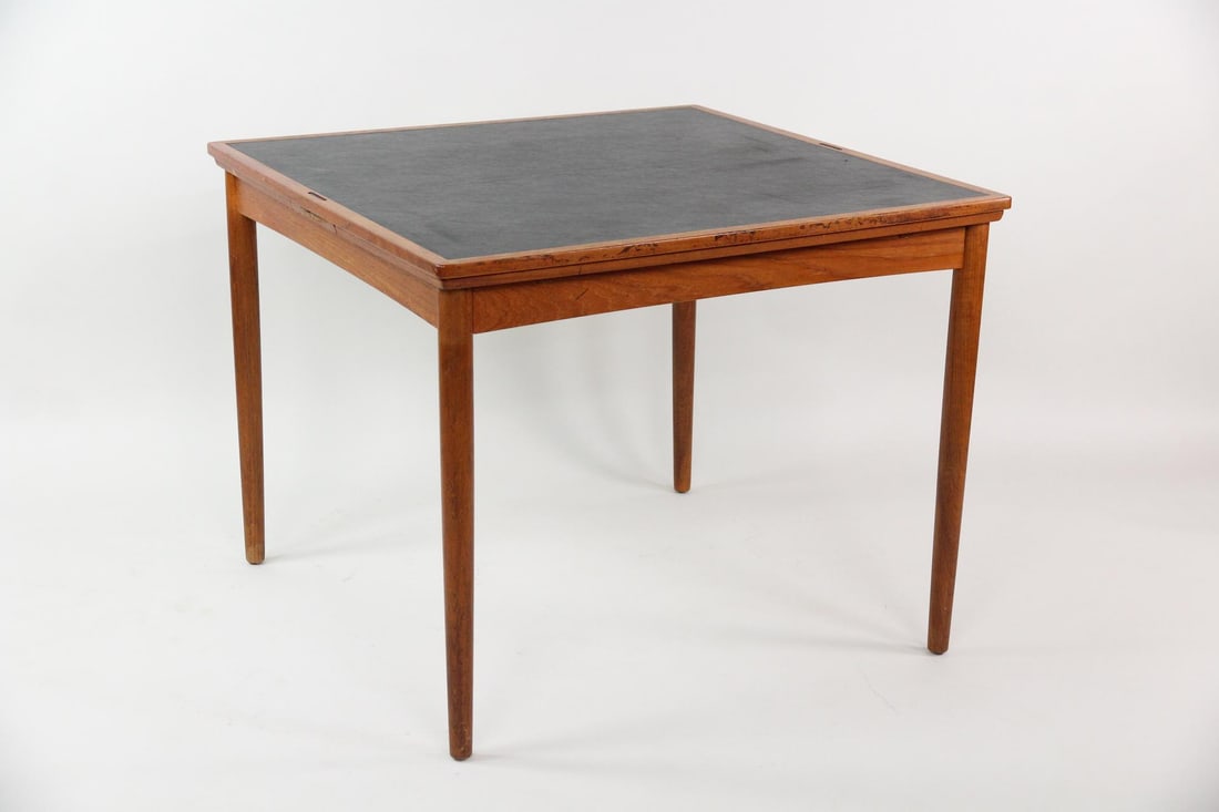 Poul Hundevad Danish Teak Game Table (1 of 15)