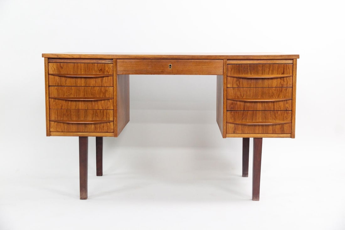 Danish Modern Rosewood Desk, Erik Nielsen (1 of 17)