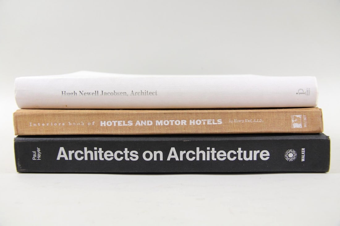 Lot of 3 Hardcover Architecture & Interiors Books, Hugh Newell Jacobsen: Lot of 3 Hardcover Architecture & Interiors Books, Hugh Newell Jacobsen. This is a lot of three hardcover books, Hugh Newell Jacobsen, Architect, Hotels and Motor Hotels by Henry End and Architects