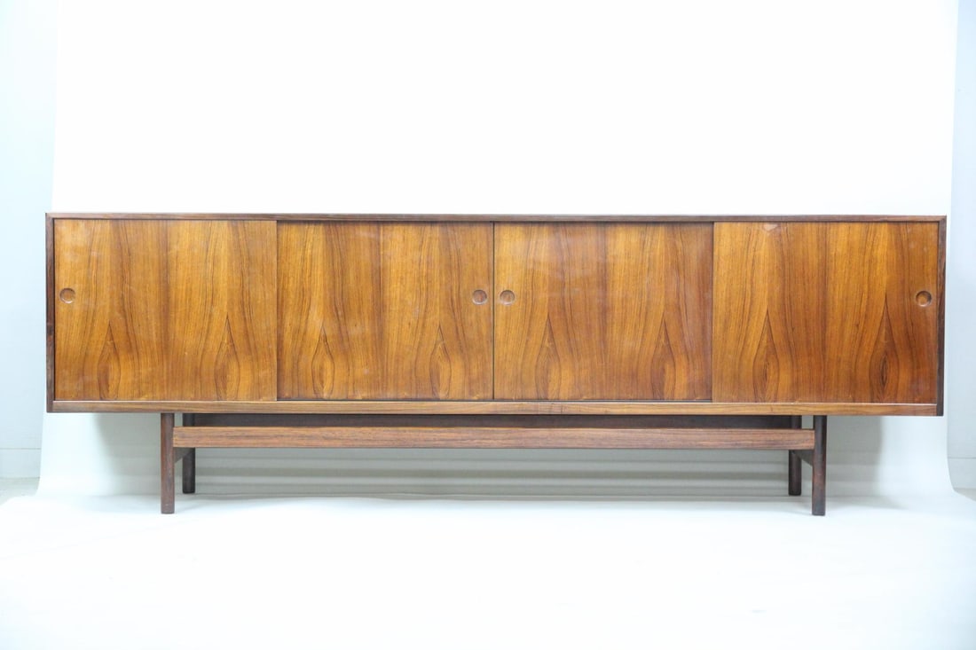 Danish Modern 8 Ft Wide Rosewood Credenza (1 of 17)