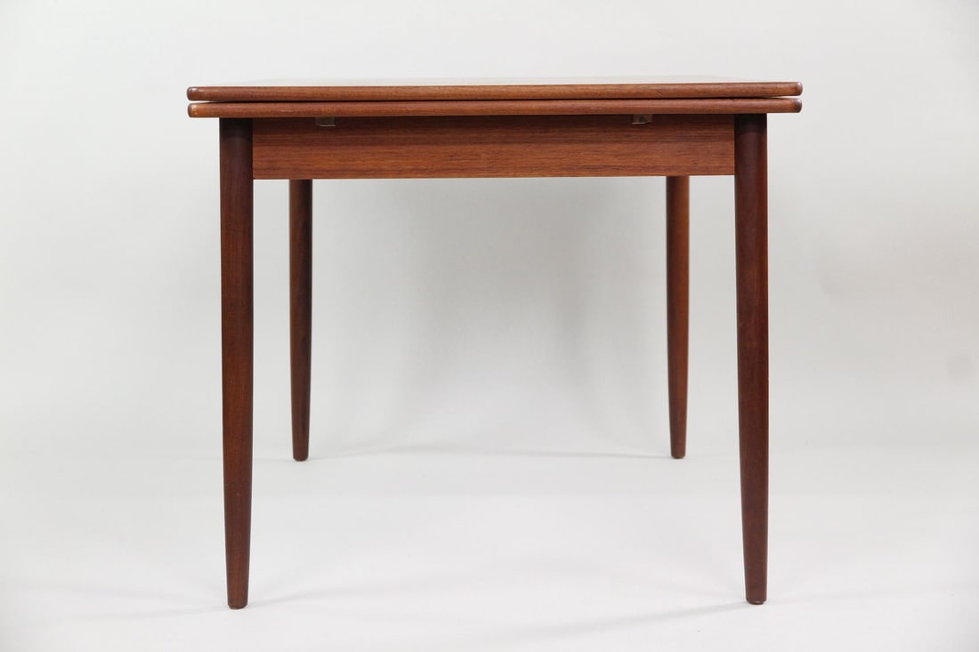 Danish Modern Teak Extension Dining Table - 17