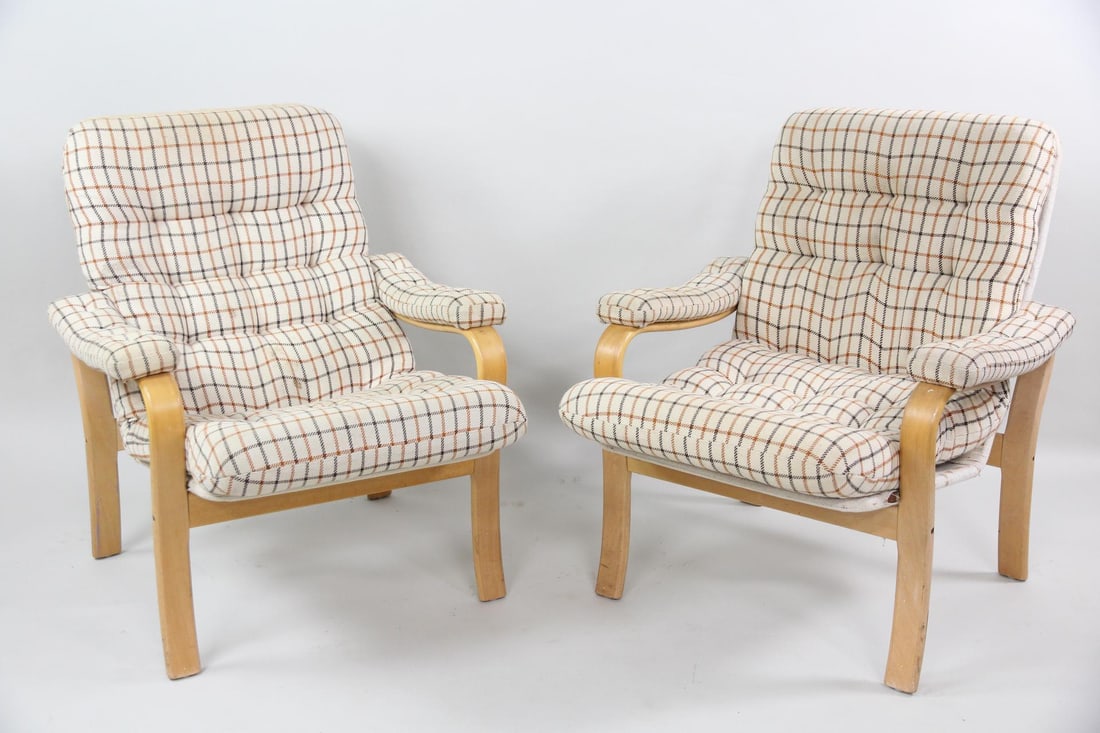 Pair of Danish Modern Plaid Bentwood Lounge Chairs: Pair of Danish Mid-Century Modern Plaid Upholstered Bentwood Lounge Chairs. Matching pair of chairs with bentwood frames. Seat, back and arms are upholstered in a white, brown and orange tufted