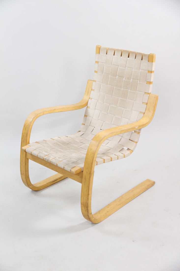 Alvar Aalto Cantilever Chair, Model 406 (1 of 12)
