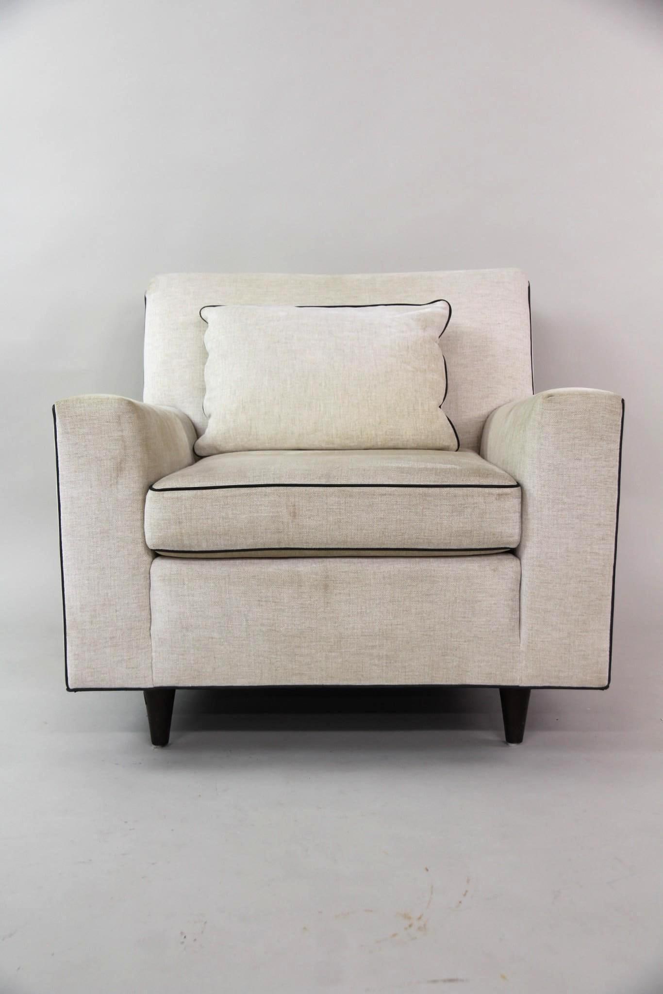 Florence Knoll Velvet Upholstered Lounge "Easy Chair" (1 of 15)