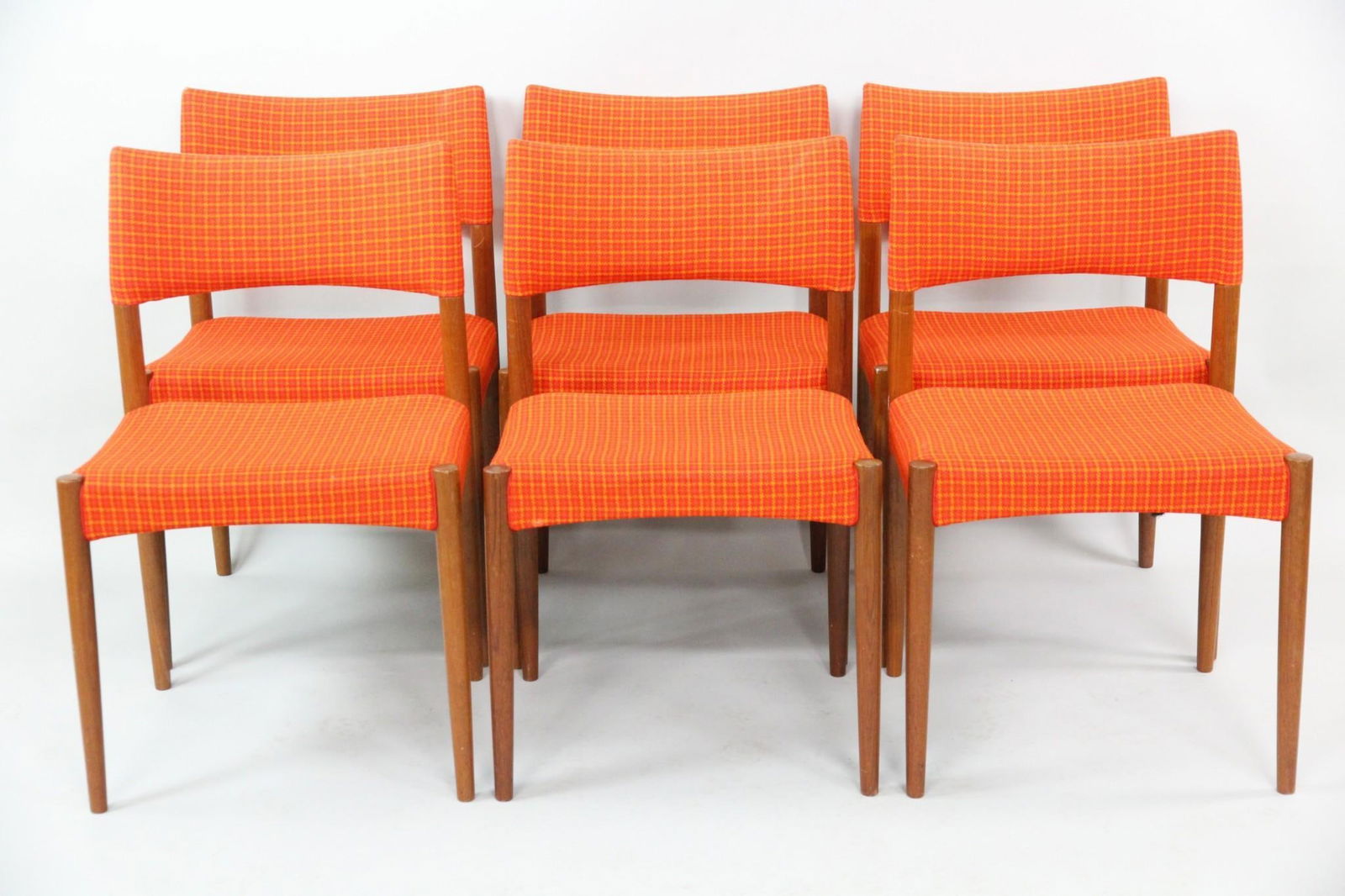 Set of 6 Ejner Larsen & Aksel Bender Madsen Dining Chairs, Orange Upholstery: Set of 6 Danish Mid-Century Modern Ejner Larsen and Aksel Bender Madsen Dining Chairs, Orange Upholstery Matching set of 6 side chairs with wooden frames and vibrant orange houndstooth upholstered sea