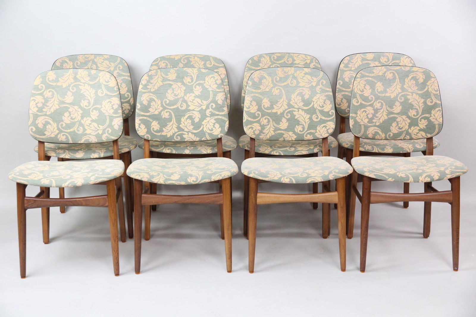 Set of 8 Danish Modern Dining Chairs, Style of Arne Hovmand-Olsen (1 of 14)