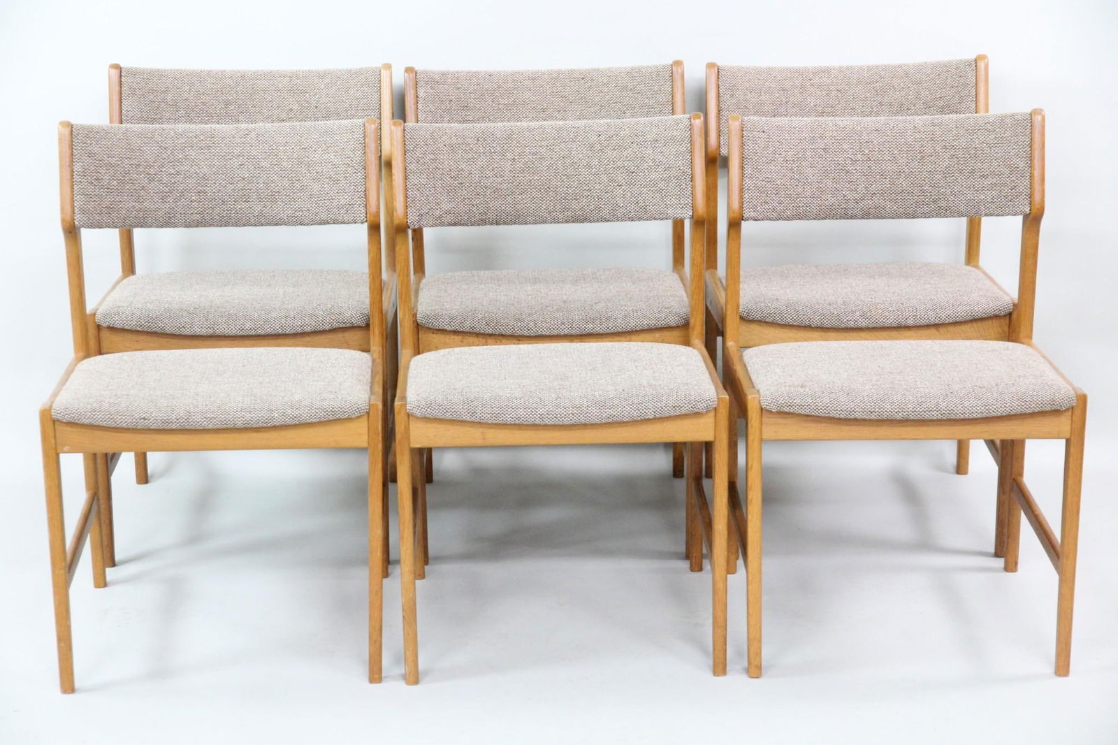 Set of 6 Erik Buch Dining Chairs, Brown Tweed Upholstery: Set of 6 Danish Mid-Century Modern Erik Buch Dining Chairs, Brown Tweed Upholstery. Matching set of 6 side chairs with teak frames and brown tweed upholstered seats and backs. Dimensions are 30 in