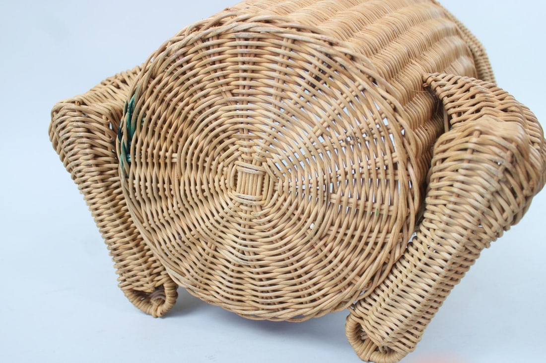 Figural Kangaroo Wicker Basket - 11