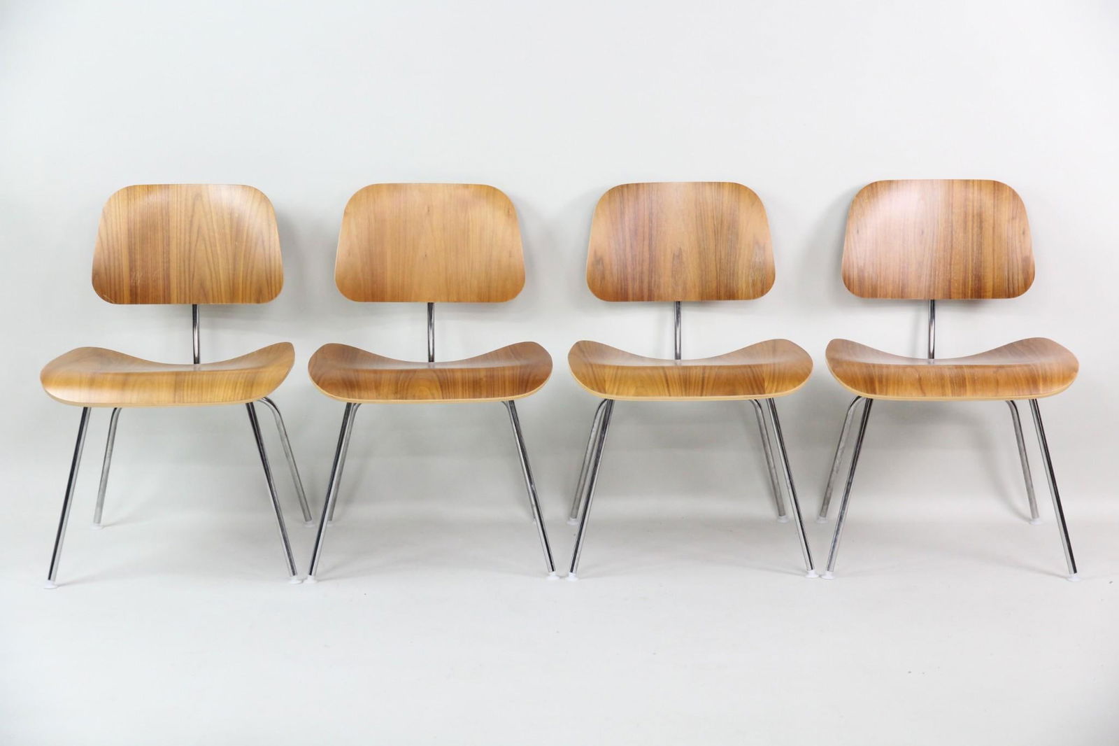 Set of 4 Contemporary Herman Miller Eames DCM Chairs (1 of 15)