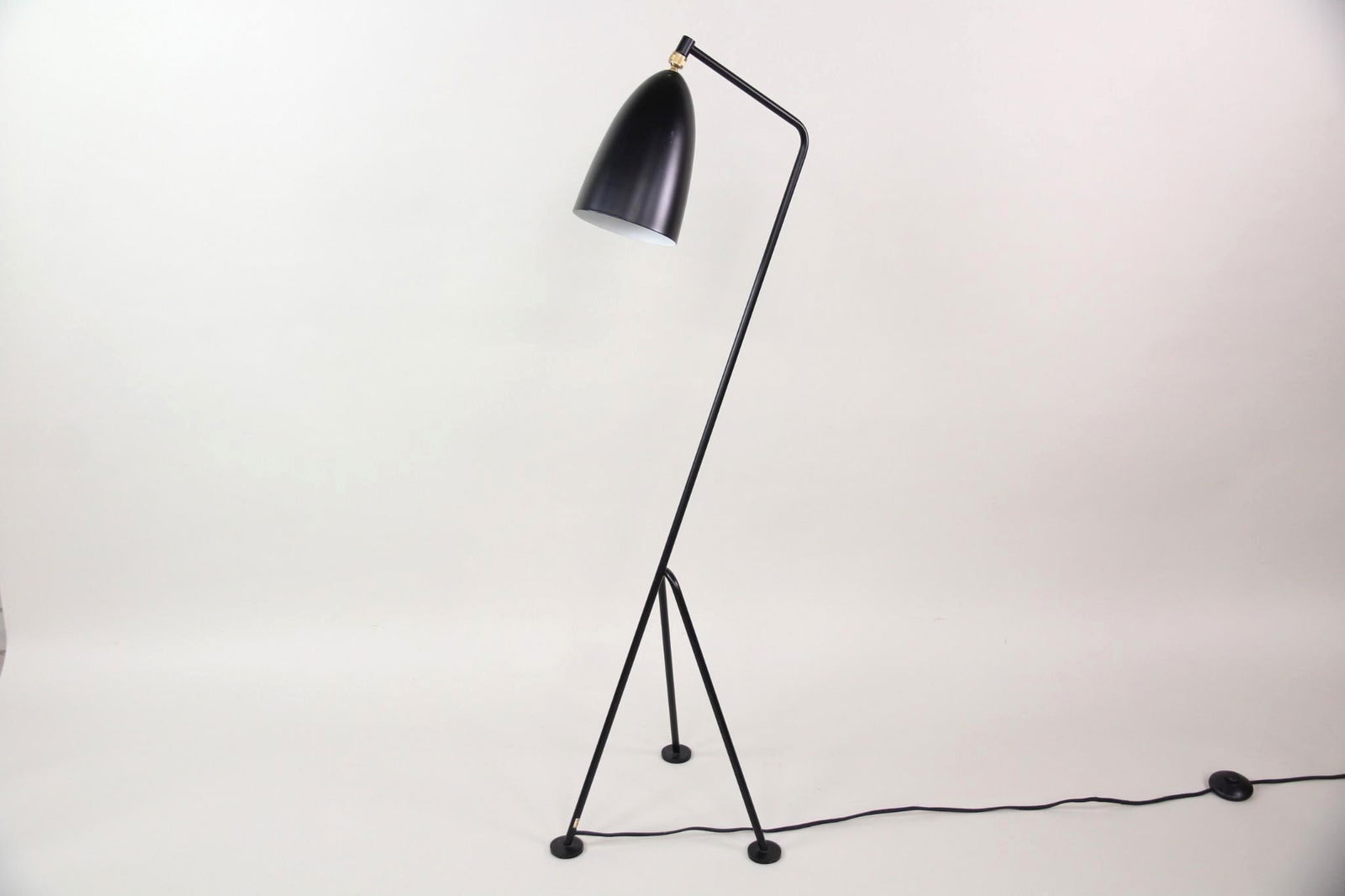 Greta M. Grossman Gubi Steel Grasshopper Floor Lamp. (1 of 10)