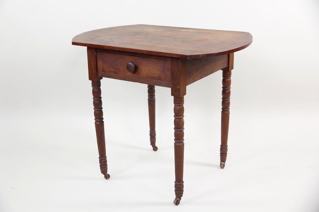 One Drawer Stand Work Table on Castors (1 of 12)