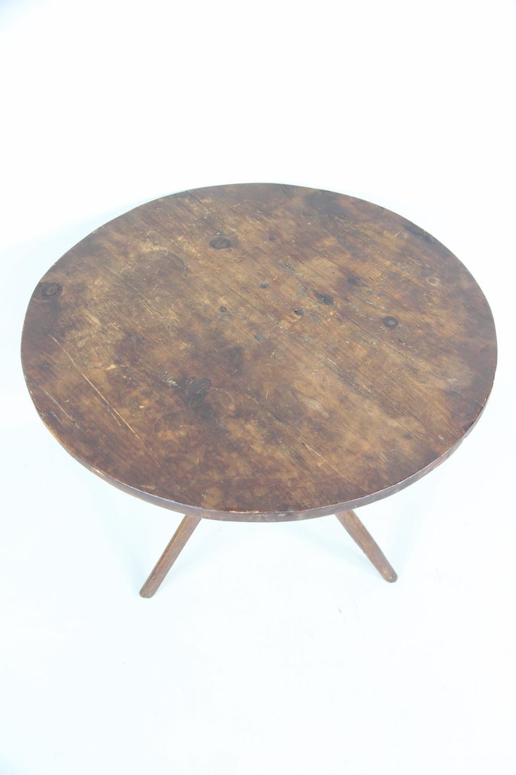 Primitive Pine Cricket Side Table, Tri-Leg - 7