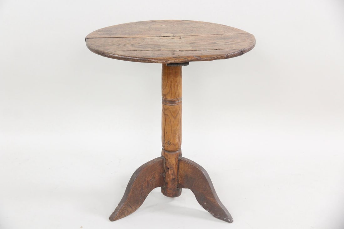 Primitive Wooden Pedestal Table (1 of 10)