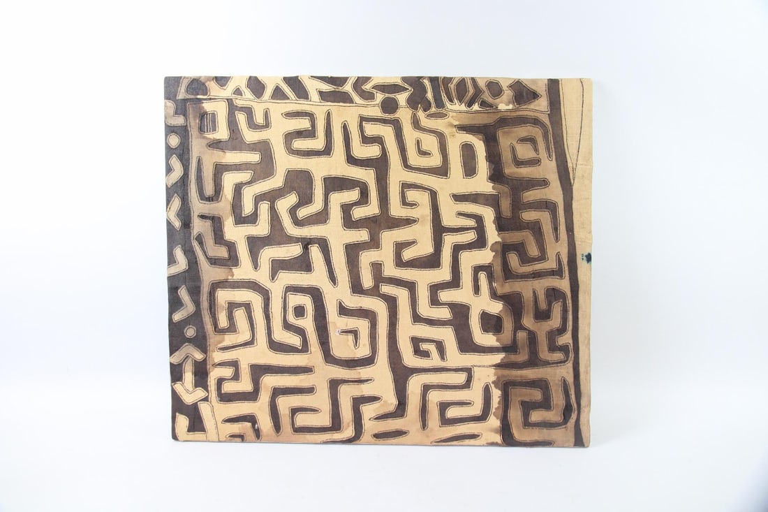 Geometric Kuba Cloth Tribal Textile, Raffia Palm (1 of 12)