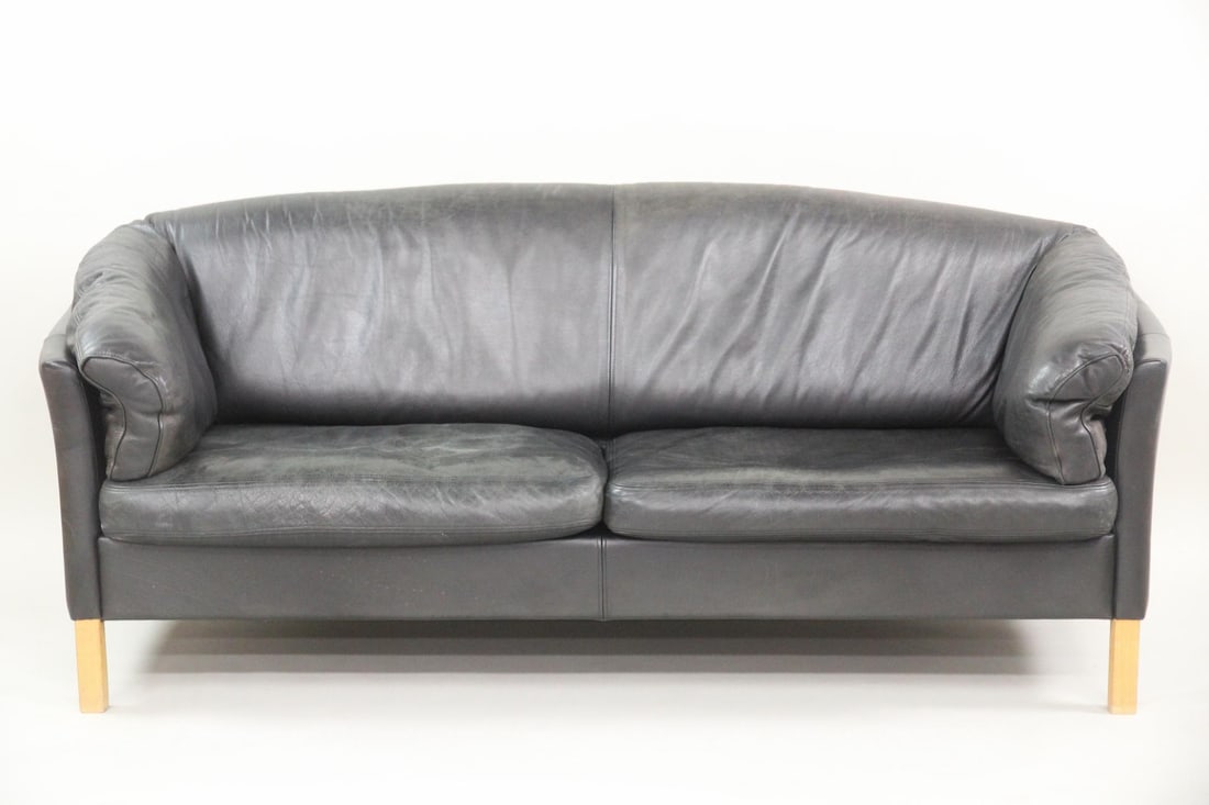 Black Leather Sofa, Mogens Hansen (1 of 16)