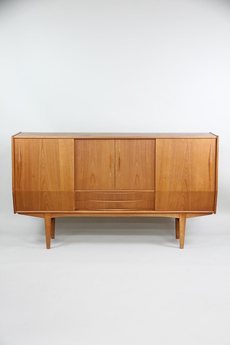 Teak Tall Credenza with Dry Bar, E.W. Bach (1 of 12)