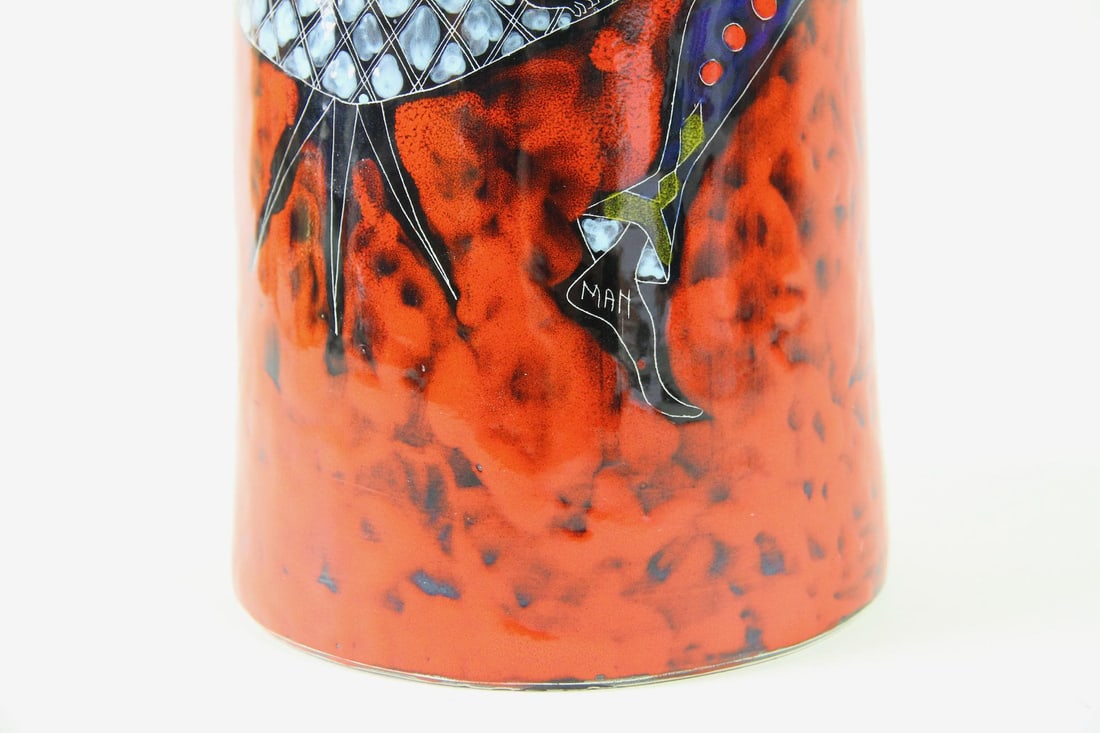 Large CEMAS Figurative Ceramic Vase - 10