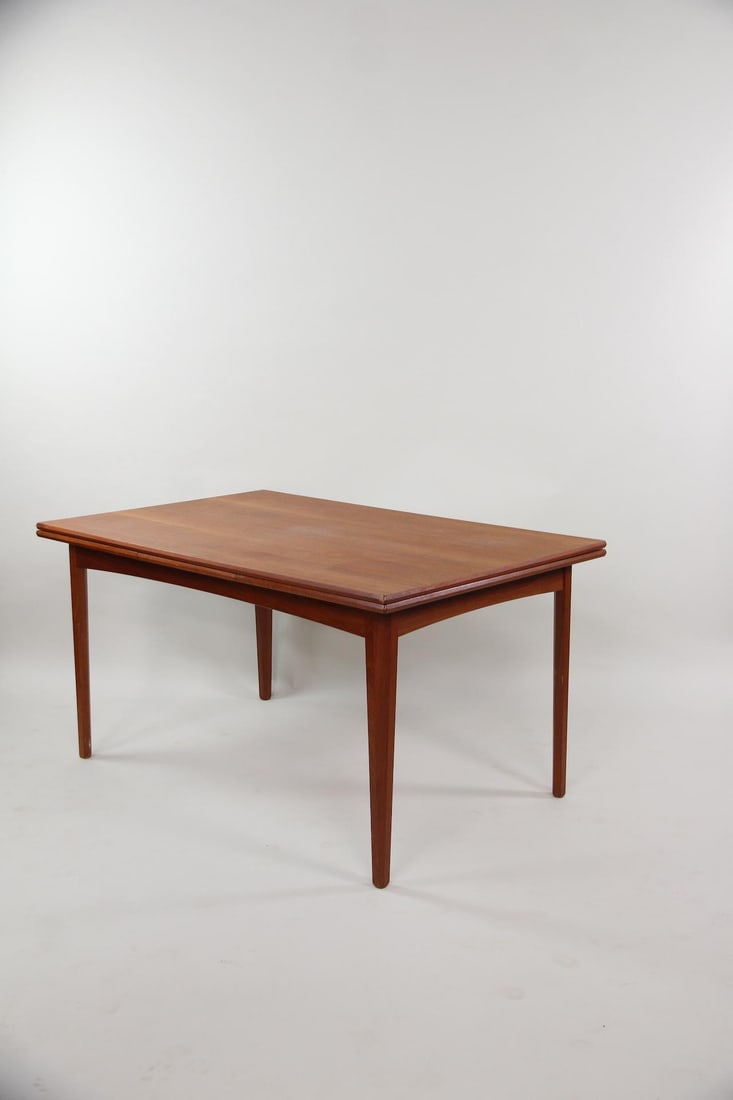 Expandable Teak Dining Table, Selig - 4