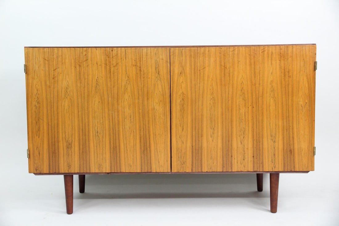 Minimalist Rosewood Sideboard Credenza, Gunni Omann (1 of 11)
