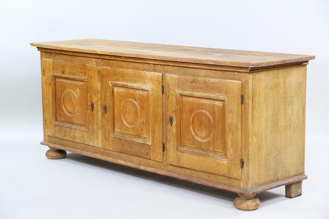 Chunky Oak Sideboard, Credenza, Henning Kjaernulf (1 of 13)