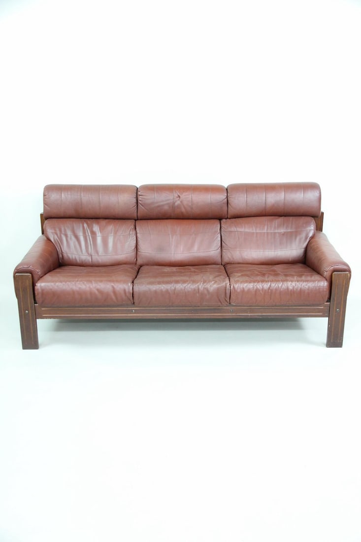 Maroon Leather Sofa, Percival Lafer (1 of 13)