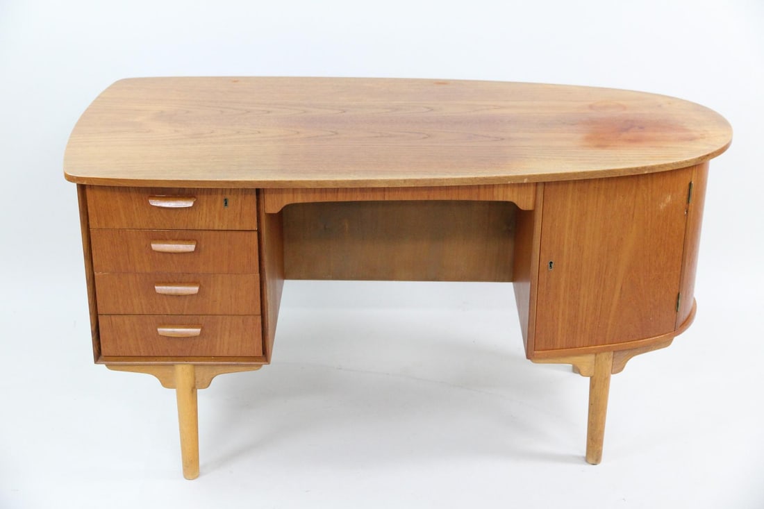 H.P. Hansen Bullet Teak Executive Desk (1 of 16)