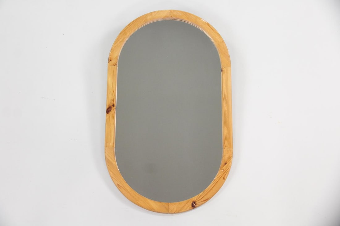 Scandinavian Oval Pine Mirror (1 of 7)