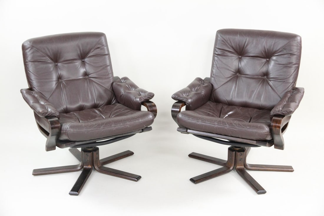 Pair of Rosewood & Leather Swivel Lounge Chairs (1 of 13)
