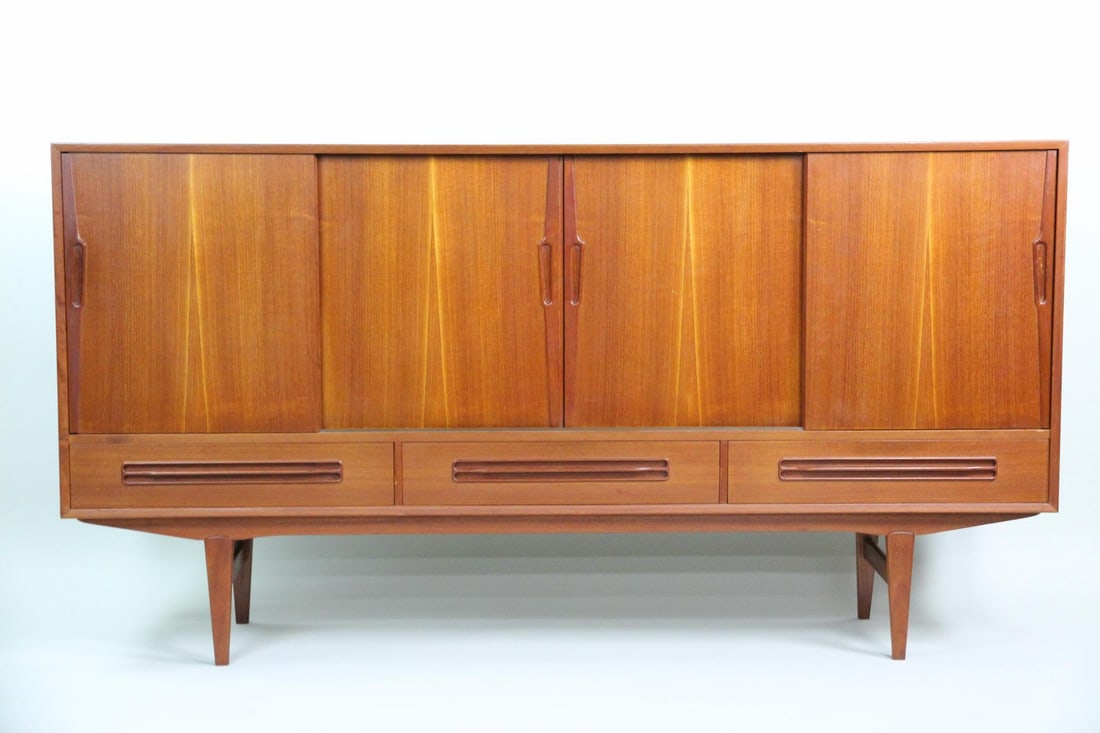 Danish Modern Aerthoj Jensen & Molholm Teak Sideboard (1 of 19)