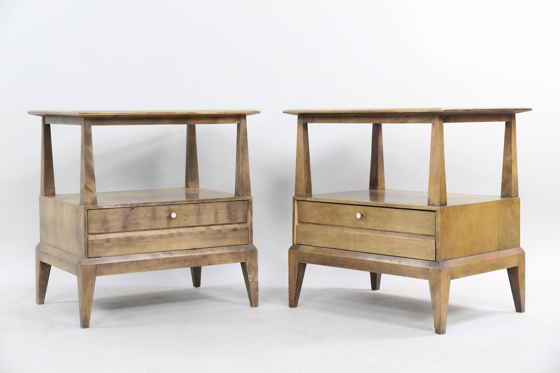 Pair of Heywood Wakefield One Drawer Nightstands, End Tables: Pair of Heywood Wakefield One Drawer Nightstands, End Tables, Mid-Century Modern. Featuring an elegant, angular design, these nightstands have two flat surfaces offering plenty of space to display