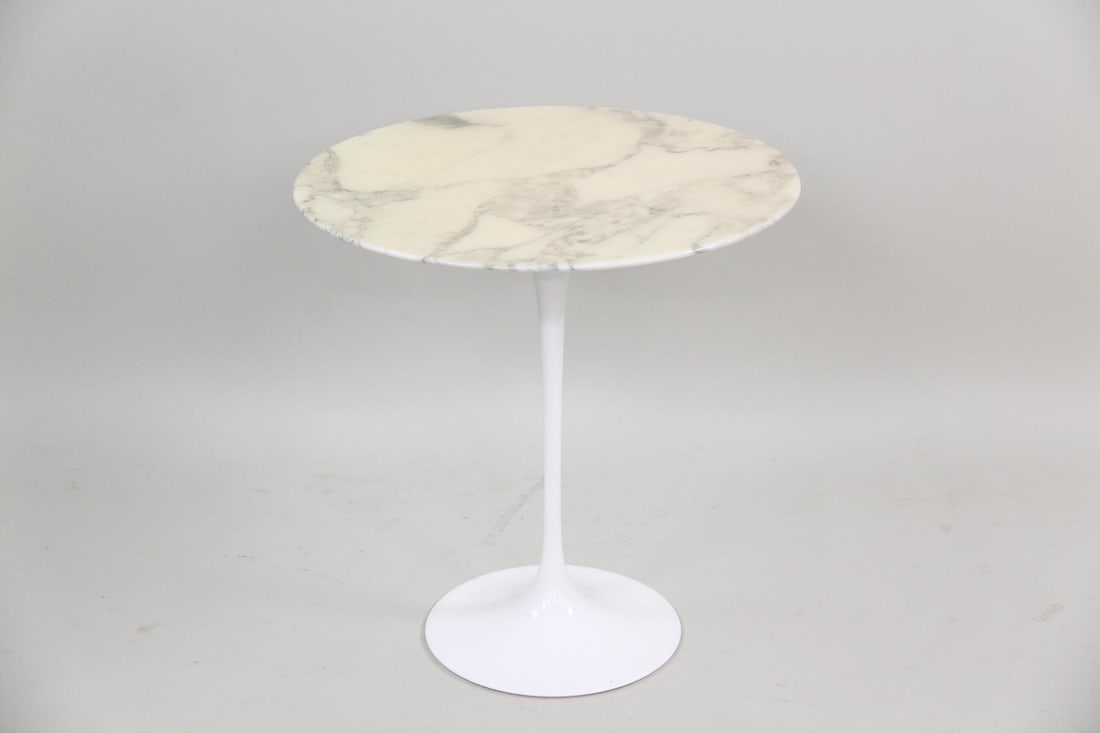 Saarinen for Knoll 20" White Marble Top Tulip Table, 2 of 2 (1 of 10)