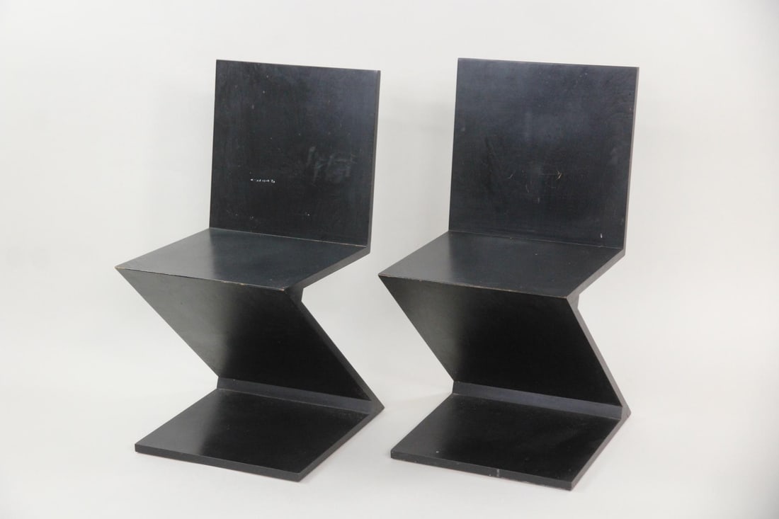 Pair of Zig-Zag Chairs, Gerrit Rietveld Style, Black Paint (1 of 14)