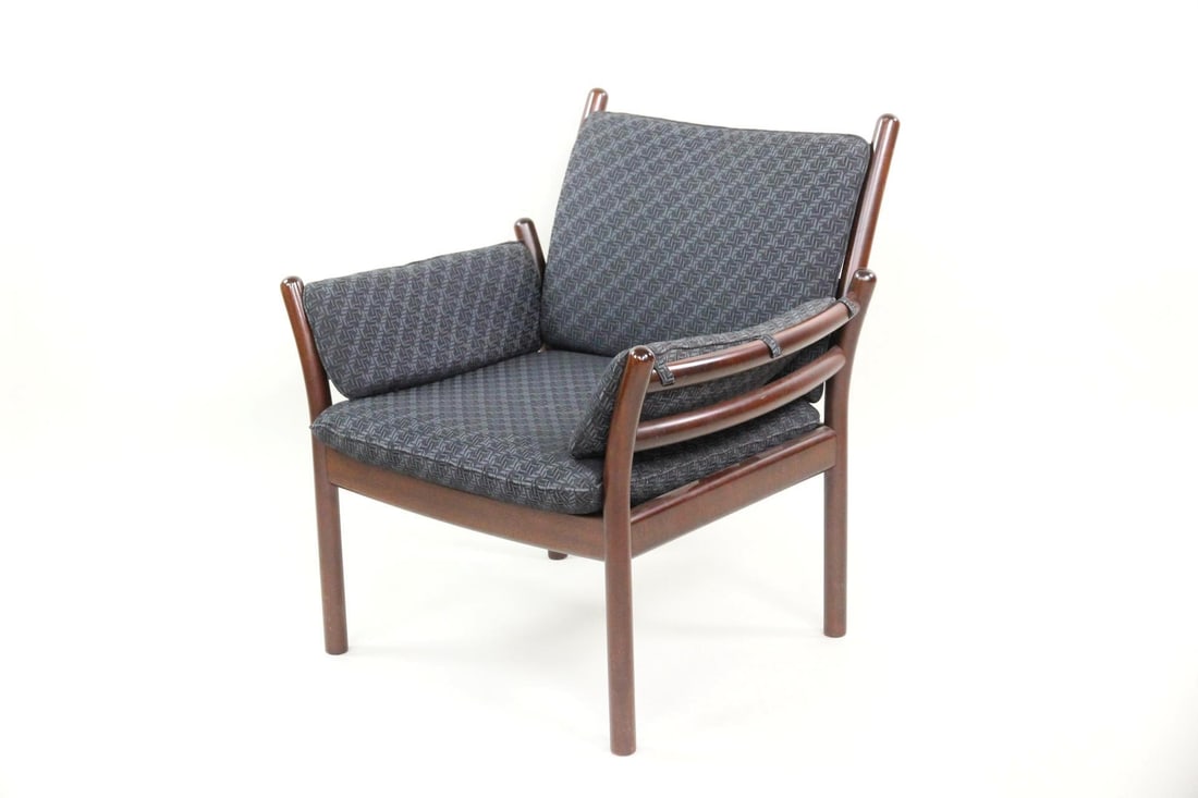 Illum Wikkelsø Genius Rosewood Lounge Chair, Black (1 of 14)
